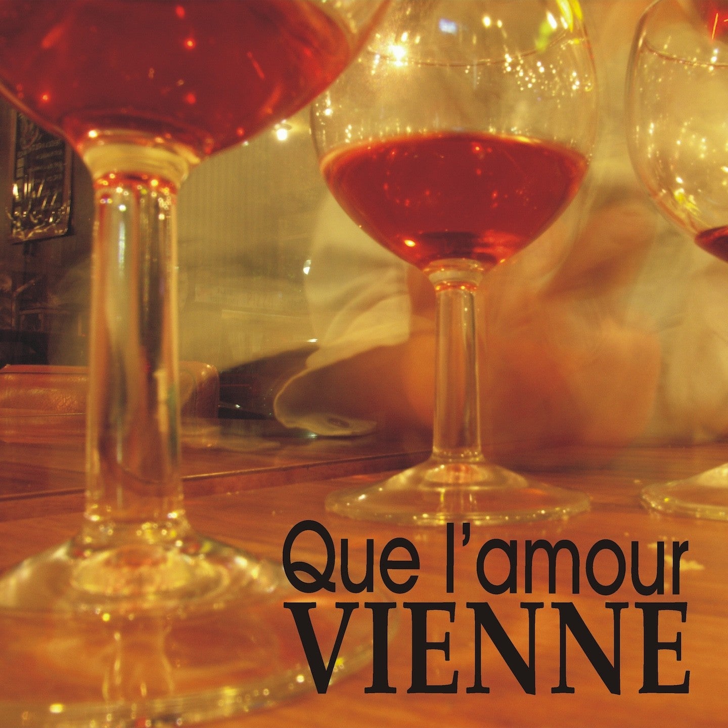 Pochette de : QUE L'AMOUR VIENNE - QUE L'AMOUR VIENNE (CD)