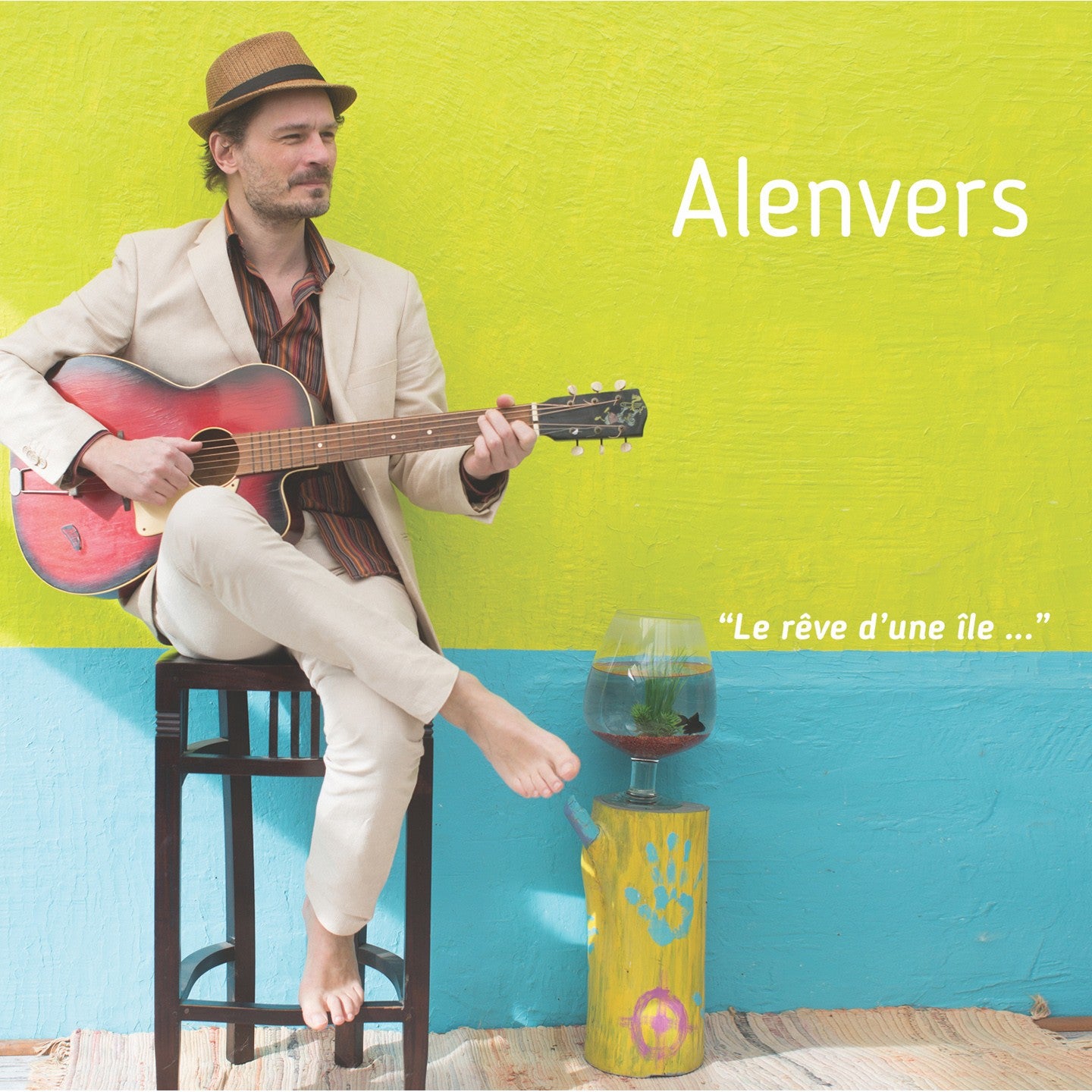 Pochette de : LE REVE D'UNE ILE - ALENVERS (CD)