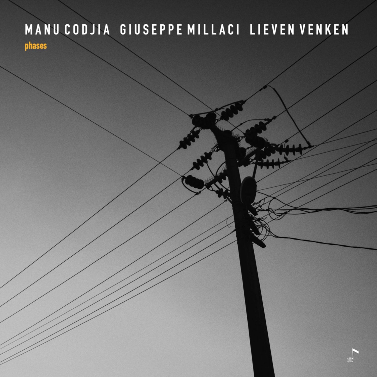 Pochette de : PHASES - MANU CODJIA, GIUSEPPE MILLACI & LIEVEN VENKEN (CD)